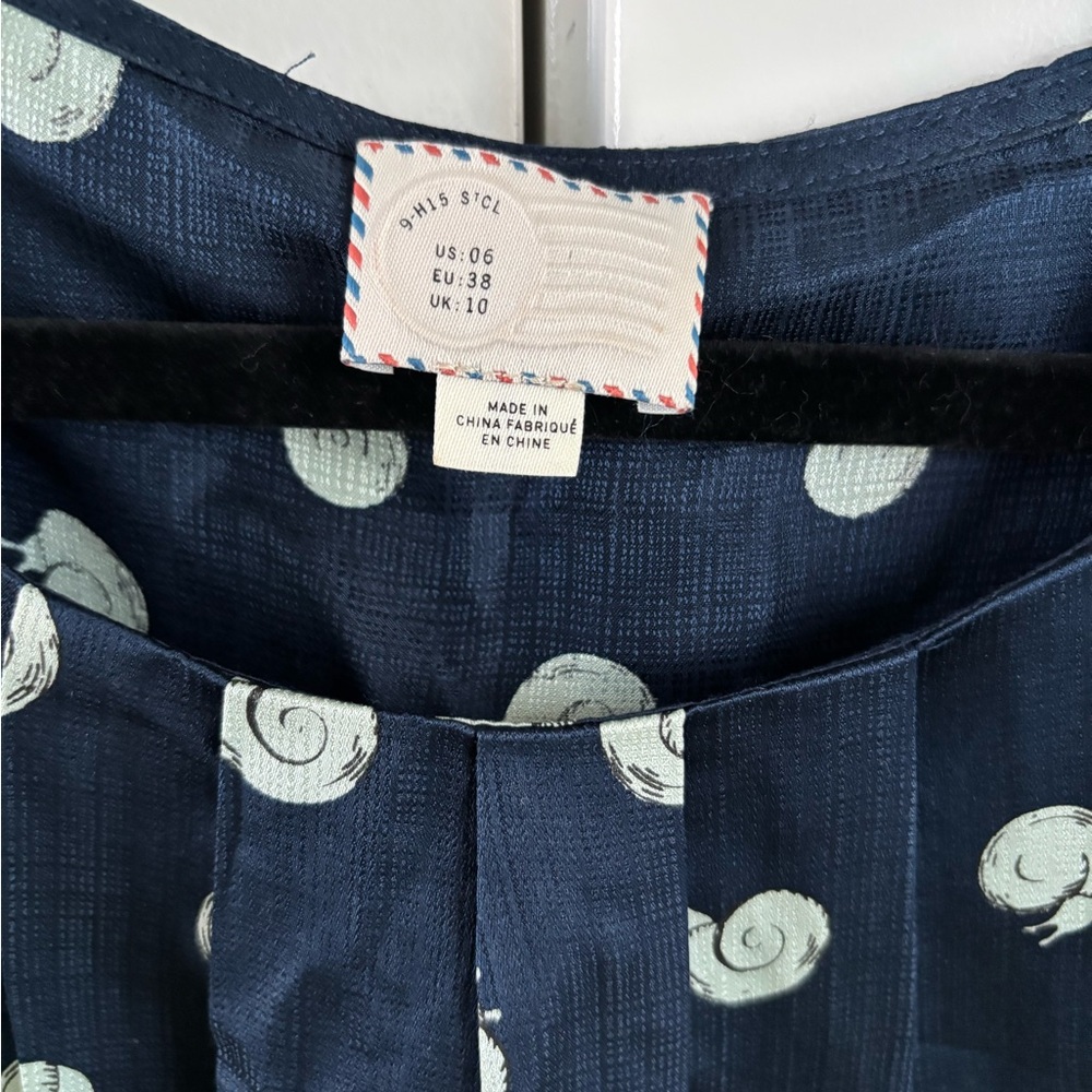 ANTHROPOLOGIE Navy Snail Print Sleeveless Top - Picture 3 of 11